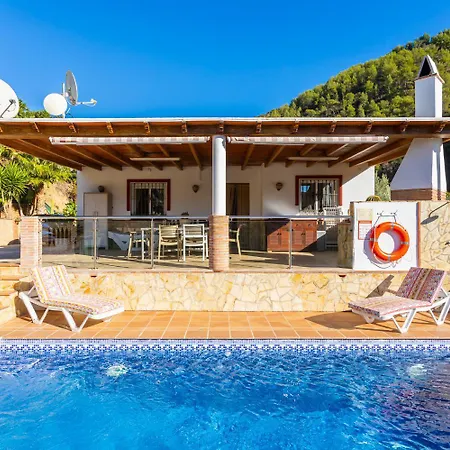 Cecilia Large Private Pool Ac Wifi Villa *