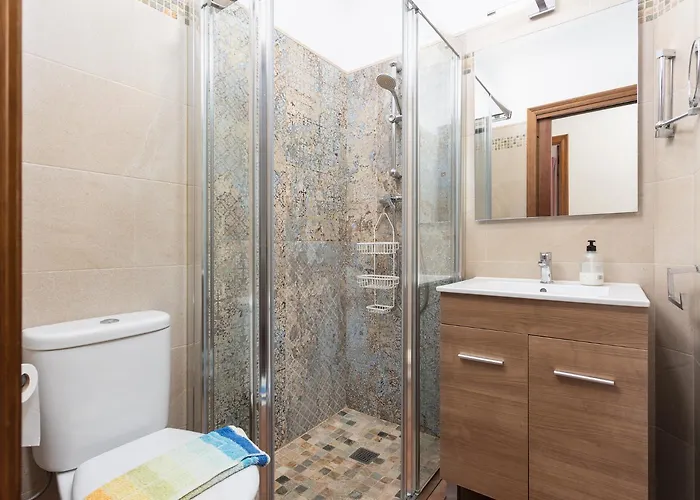 Cecilia Large Private Pool Ac Wifi * مارو